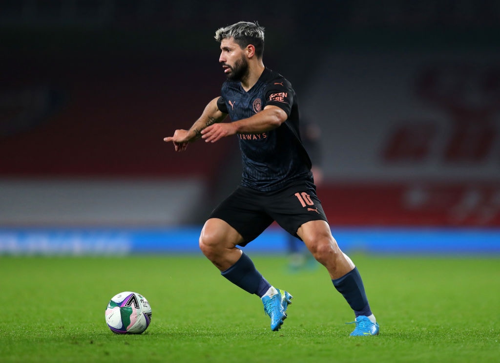 官方：沃尔夫斯堡体育总监申齐洛茨离任